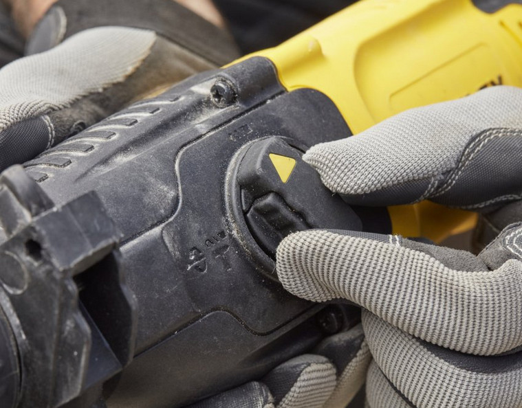 STANLEY FATMAX SFMEH200K-QS kombinované vrtací a sekací kladivo SDS+ Obrázek