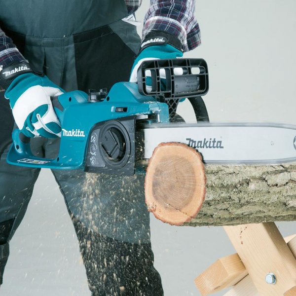 MAKITA UC3041A řetězová pila 300mm/1800W Obrázek