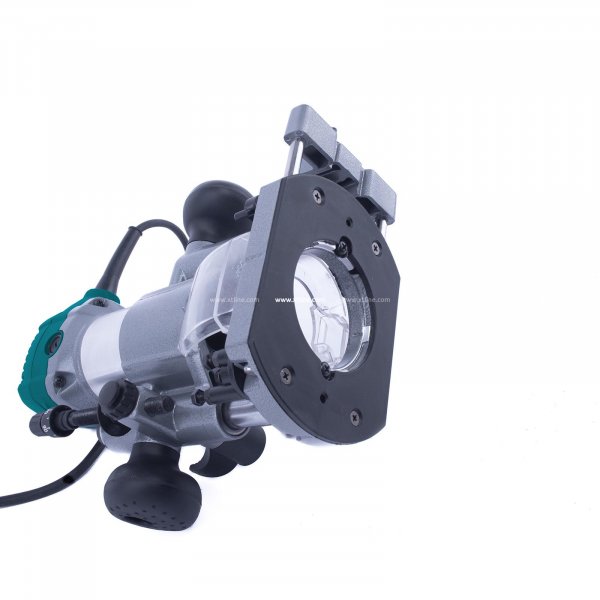 XTline XT106400 multifunkční vrchní a ohraňovací frézka 710W Obrázek