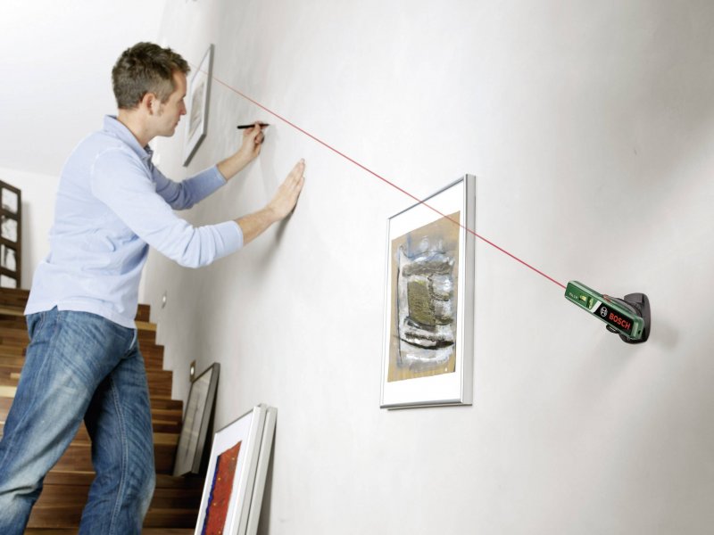 BOSCH PLL 1 P kapesní laserová vodováha 0603663300 Obrázek