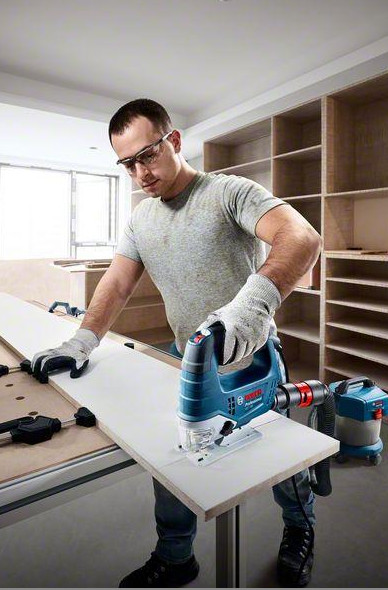 BOSCH GST 750 přímočará pila Obrázek