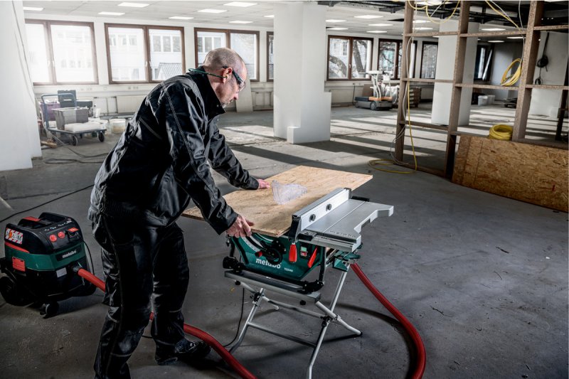 METABO TS 254 M stolní okružní pila 254mm / 1500 W Obrázek