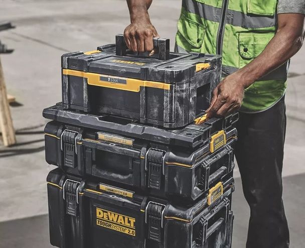 DeWALT DWST08017-1 adaptér pro propojení kufrů Tough a Tstak Obrázek
