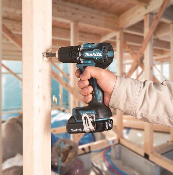MAKITA DDF487RAJ aku bezuhlíkový šroubovák Li-ion LXT 18V 2,0 Ah,Makpac Obrázek
