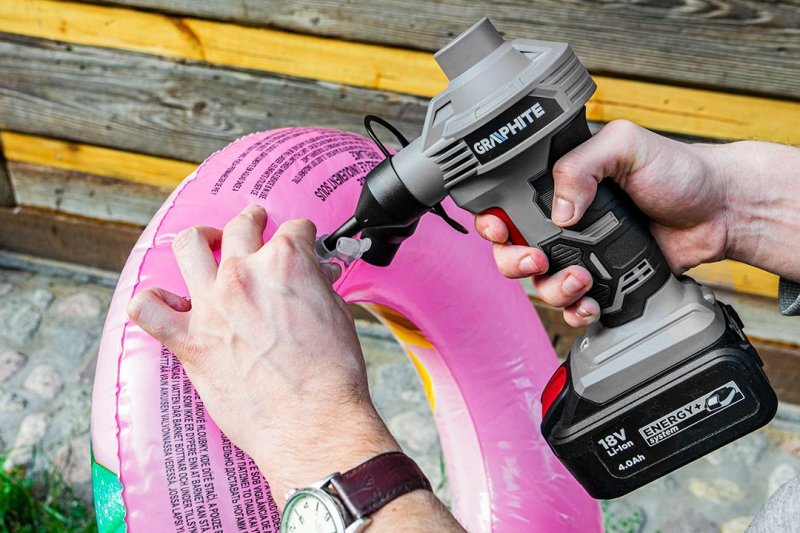 GRAPHITE ENERGY+ 58G089 velkoobjemová aku pumpa 18V LiIon bez akumulátoru Obrázek