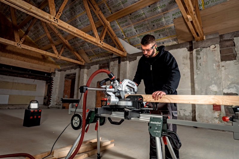 METABO KGS 254 M SET kapovací pila (model 2023) Obrázek