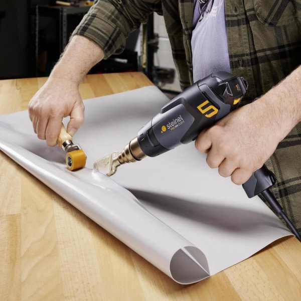 STEINEL PRO HM 2120 E KF set horkovzdušná pistole 089610 v kufru s příslušenstvím Obrázek