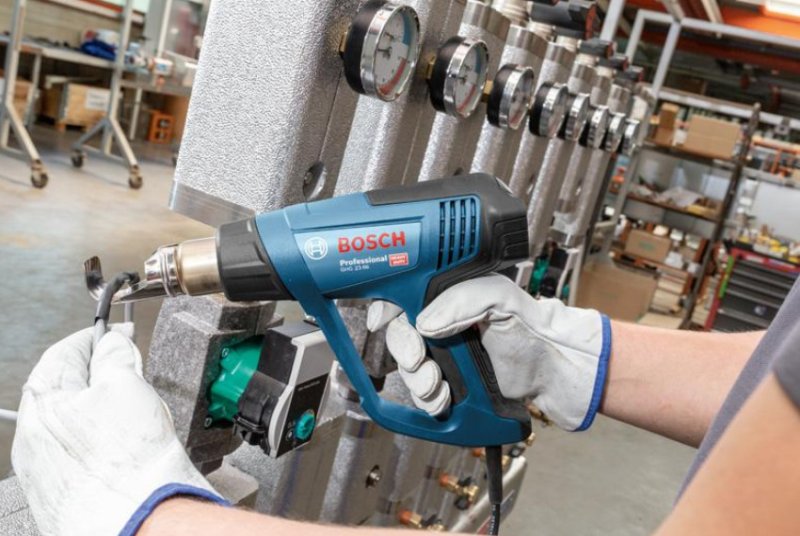 BOSCH GHG 23-66 horkovzdušná pistole s LCD displejem Obrázek