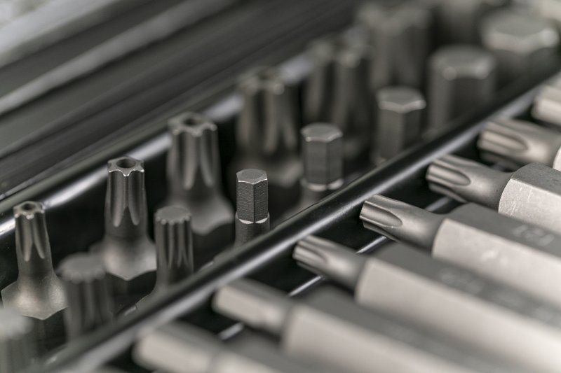 HOGERT HT1R466 sada bitů 10mm TRX, XZN, IMBUS, PH s ráčnou 37 ks Obrázek