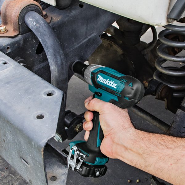 MAKITA TW140DSMJ aku rázový utahovák 12V/4,0 CXT Obrázek