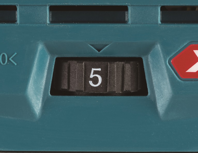 MAKITA RT001GZ17 aku kombinovaná frézka LiIon XGT 40V, bez aku Z Obrázek