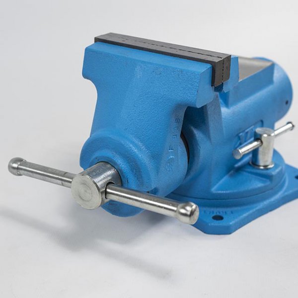 XTLINE XT19150 svěrák dílenský otočný 150 mm Obrázek