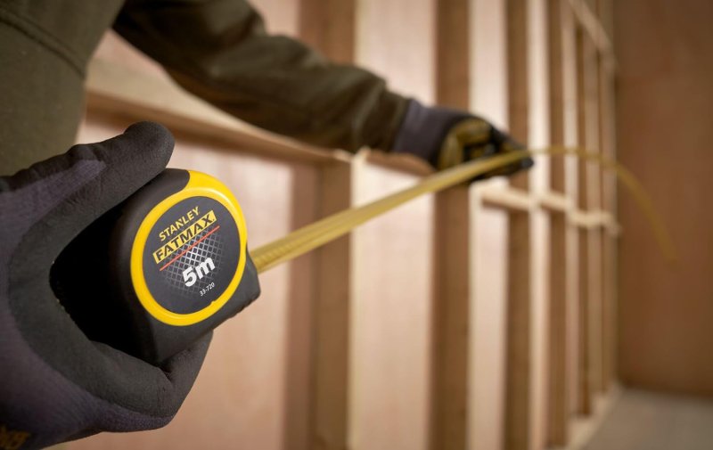 STANLEY FMHT31725-0 svinovací metr 5m+8m š. pásku 31,7mm Obrázek