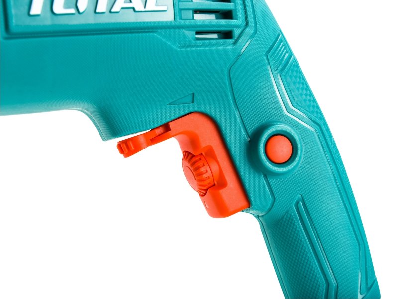 TOTAL THKTHP1152 příklepová vrtačka s nářadím a vrtáky 680W Obrázek