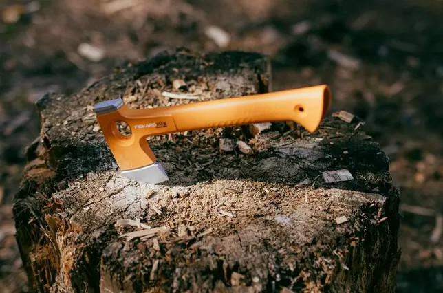 FISKARS X13 (XS) kempingová sekera 1069101 X-Series Obrázek