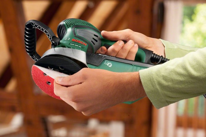 BOSCH PEX 400 AE 125mm excentrická bruska s regulací a přední nastavitelnou rukojetí Obrázek