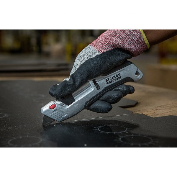 STANLEY FMHT10367-0 FATMAX nastavitelný bezpečnostní nůž kovové tělo Obrázek