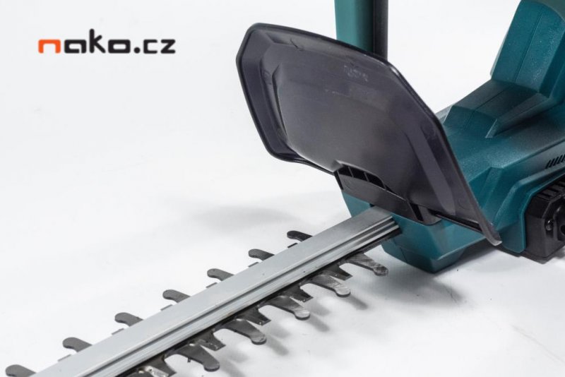 XTline XT102875-2B2 aku nůžky na živý plot 36V (2x18V 2Ah) Obrázek