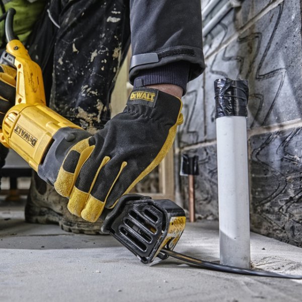 DeWALT DWE305PK mečová pila s kufrem Obrázek