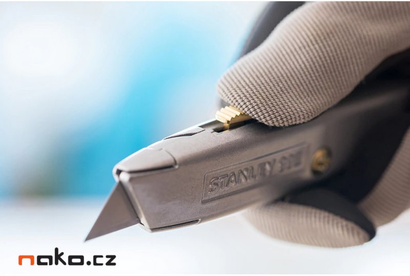 STANLEY 1-10-099 kovový nůž se zasouvací otočnou čepelí 99E + 5ks čepelí Obrázek