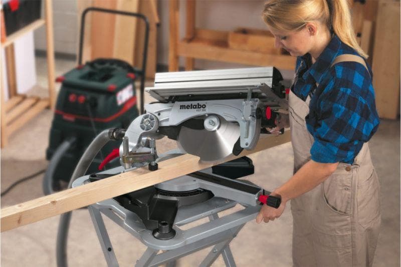 METABO KGT 305 M pokosová kapovací a stolní kotoučová pila 619004000 Obrázek