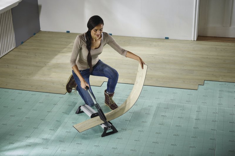 WOLFCRAFT VLC 800 řezačka vinylu a laminátu 6939000 Obrázek