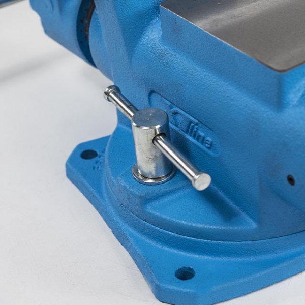 XTLINE XT19100 svěrák dílenský otočný 100 mm Obrázek