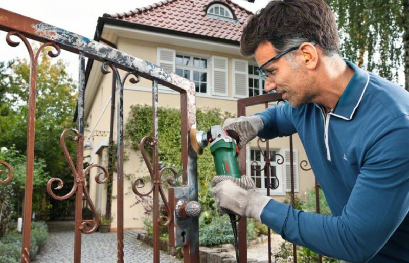 BOSCH PWS 850-125 úhlová bruska Obrázek