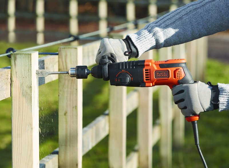 BLACK+DECKER BEHS01K kombi kladivo SDS+ Obrázek