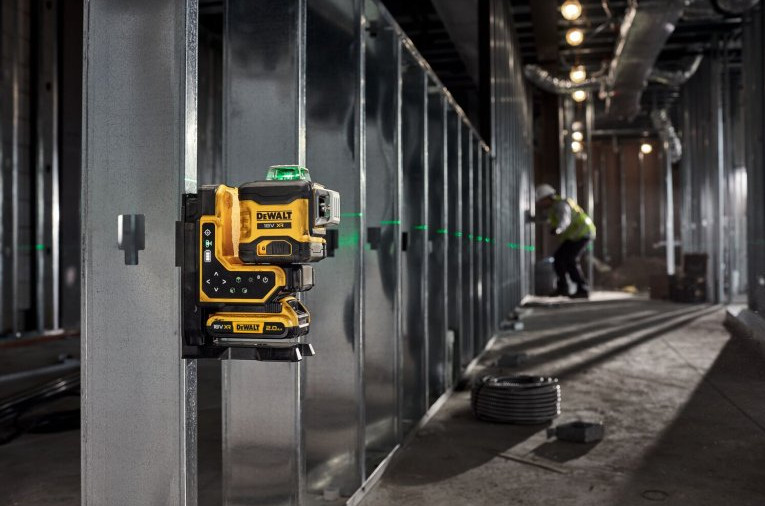 DeWALT DCLE34035D1 (1x2Ah) 3x360 zelený čárový laser s dálkovým ovládáním Obrázek