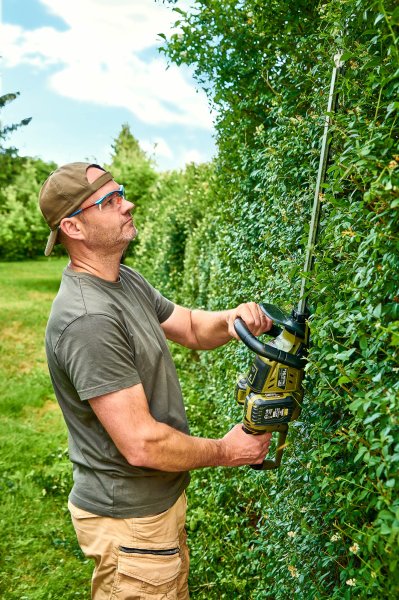 NAREX Camouflage CPP 550 Basic aku nůžky na živý plot 2x 20V Brushless 65406399 bez aku Obrázek