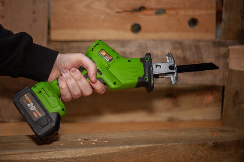 PROCRAFT PSS18 bezuhlíková aku pila ocaska LiIon 20V, bez aku Obrázek