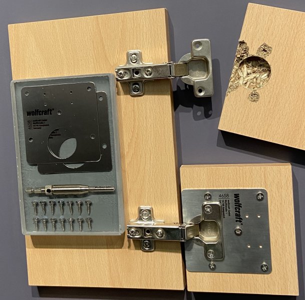 WOLFCRAFT 4658000 sada na opravu pantů – montážní desky Obrázek