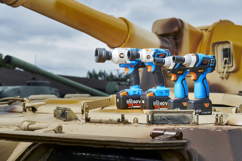 NAREX ASR 203-SB aku rázový utahovák 300Nm Obrázek