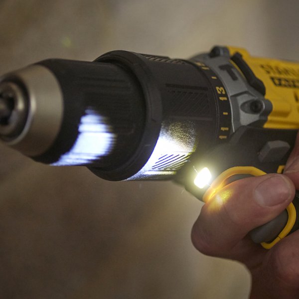 STANLEY SFMCD715M2K aku vrtačka V20 (2x4Ah) Obrázek