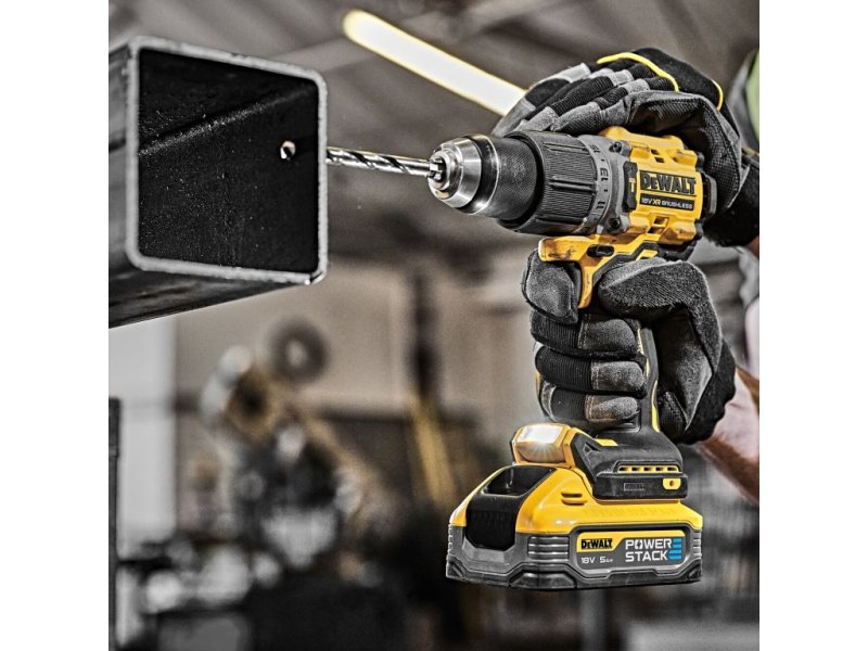 DeWALT DCD805H2T (PowerStack) aku vrtačka s příklepem (2x5Ah) Obrázek