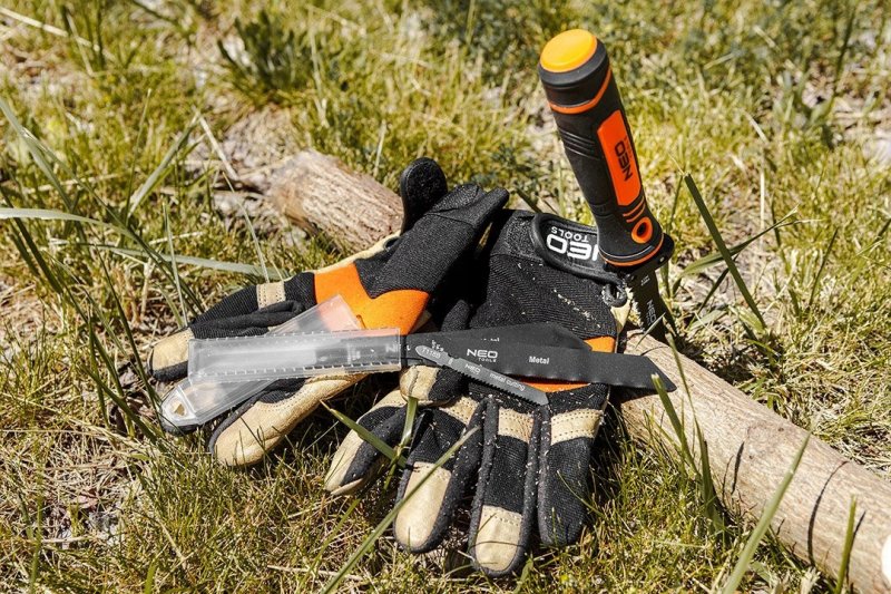 NEO TOOLS 44-650 pilka s vyměnitelnými listy do přímočaré pily a ocasky 4ks Obrázek