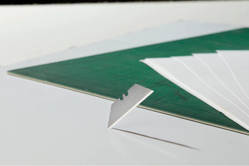 STANLEY 2-11-921 (10 ks) 19mm pevné čepele 1992 bez otvorů pro vysunovací nože Obrázek