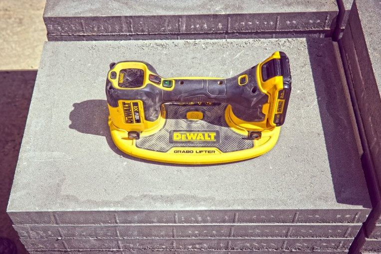 DeWALT DCE590N (bez aku) GRABO akumulátorová přísavka pro přenášení materiálu Obrázek