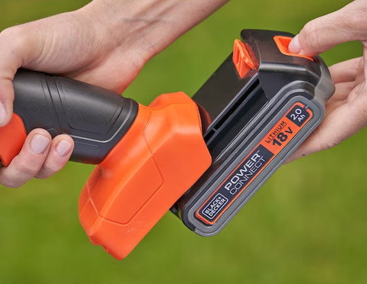 BOSCH BLACK+DECKER BCPP18B (verze bez aku) 18V aku nůžky na stříhání větví Obrázek