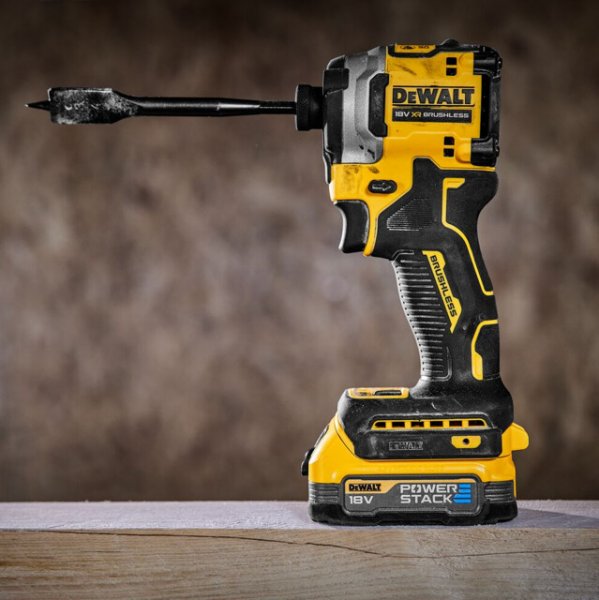 DeWALT DCF850E2T (2x aku PowerStack) 18V aku rázový utahovák Obrázek