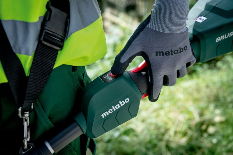 METABO MA-FS 40 strunový nástavec s křovinořezem 601728850 Obrázek