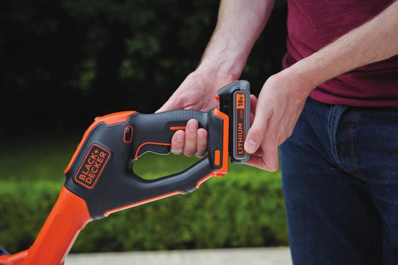 BLACK+DECKER STC1840EPC (1x4Ah) aku vyžínač s regulací výkonu Obrázek