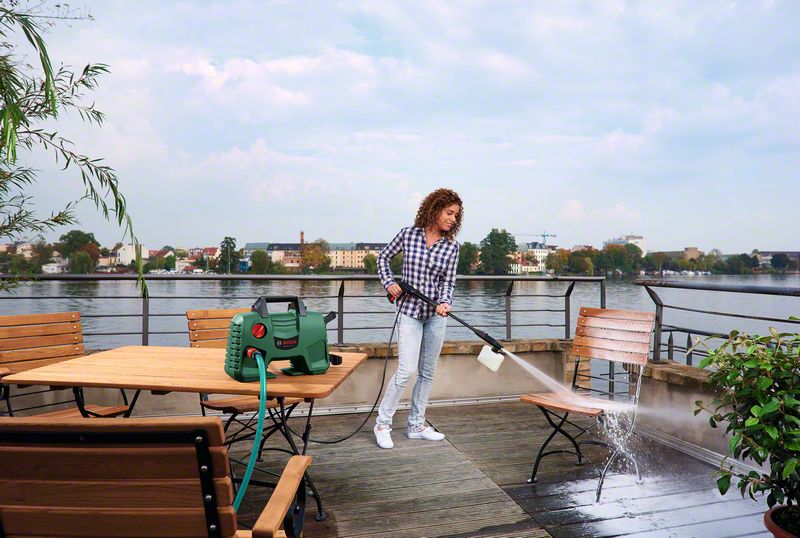 BOSCH EasyAquatak 110 mobilní vysokotlaký čistič s dlouhým kopím Obrázek