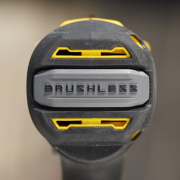 STANLEY FATMAX SFMCD715D2F-QW příklepová aku vrtačka 2x2Ah 18V LiIon V20 Obrázek