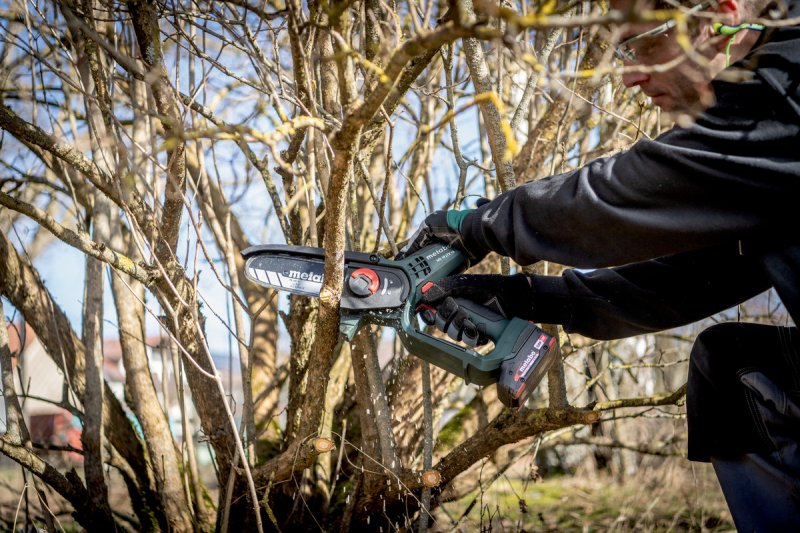 METABO MS 18 LTX 15 (1x2,0 Ah) aku prořezávací pila s příslušenstvím Obrázek