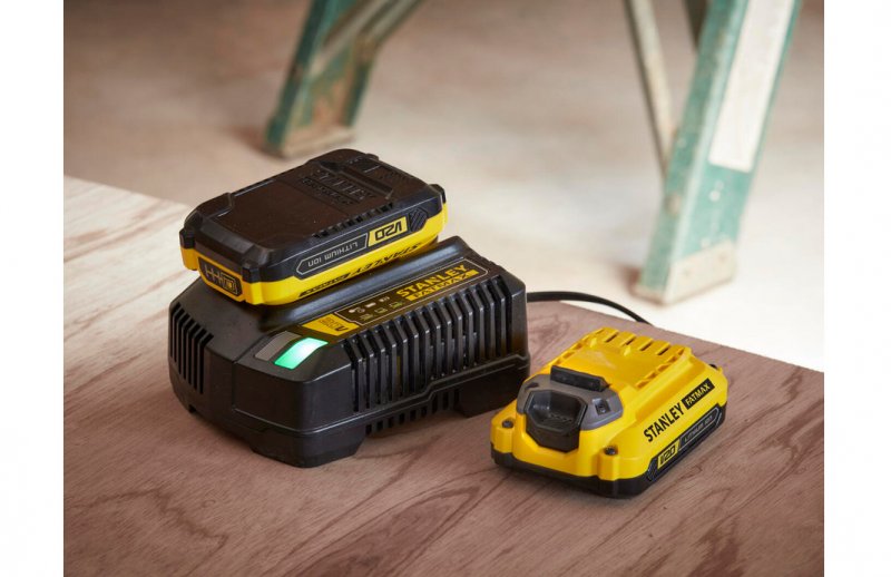 STANLEY FatMax V20 aku rázový šroubovák SFMCF800C2K (2x1,5Ah) Obrázek
